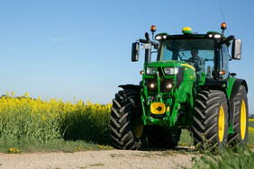 Multi Fuel Traktor für den Einsatz von Biokraftstoffen in der Landwirtschaft, Quelle: Technologie- und Förderzentrum (TFZ)